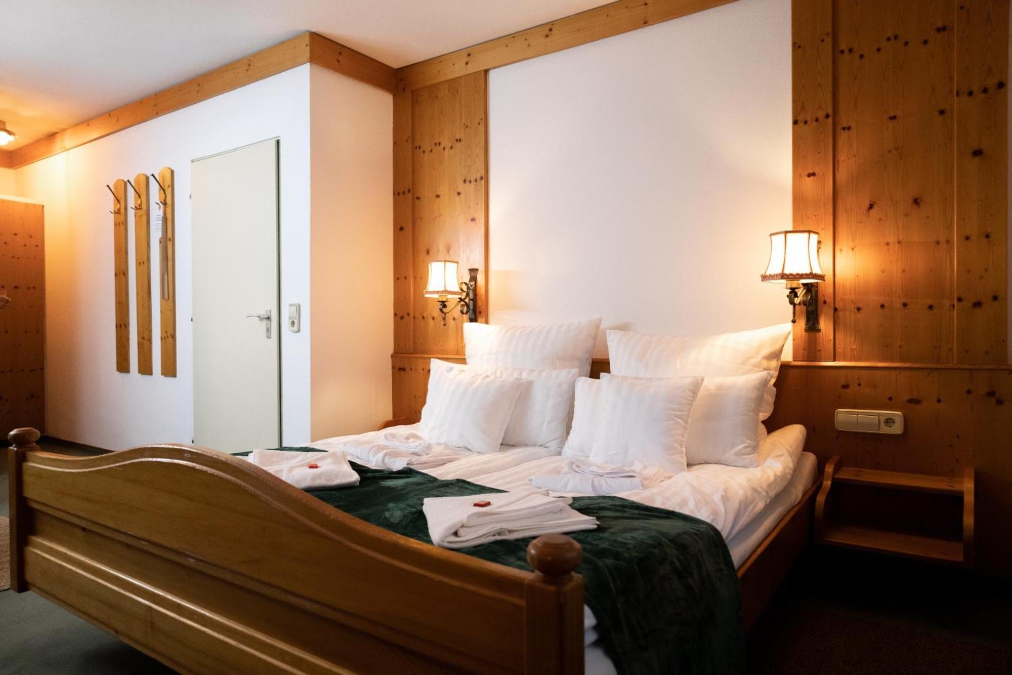 Hotel Zum See, Titisee Exterior foto