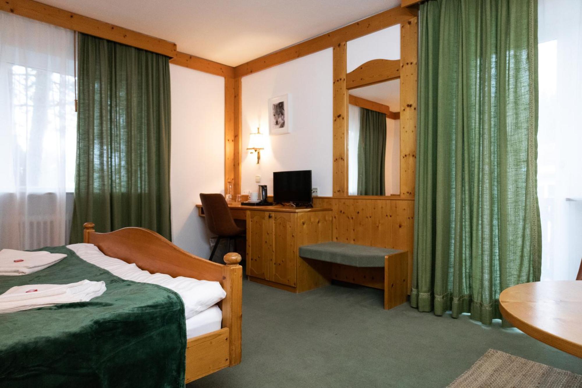 Hotel Zum See, Titisee Exterior foto