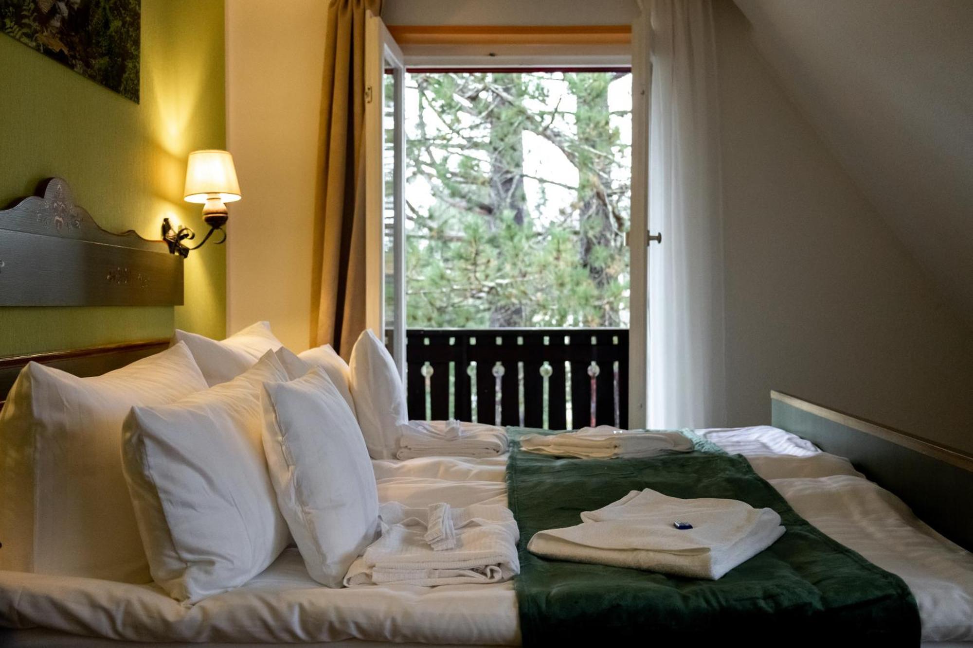 Hotel Zum See, Titisee Exterior foto