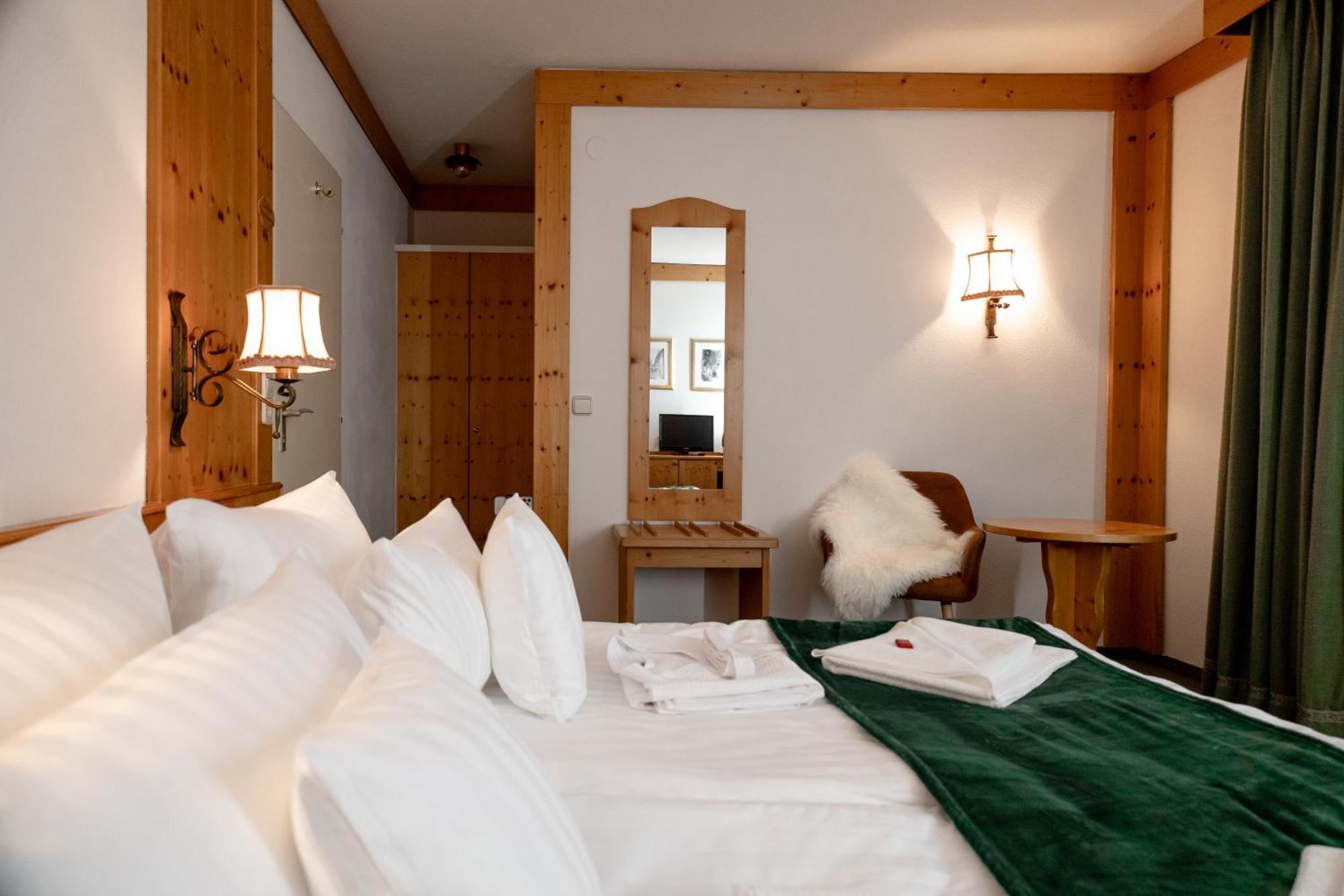 Hotel Zum See, Titisee Exterior foto