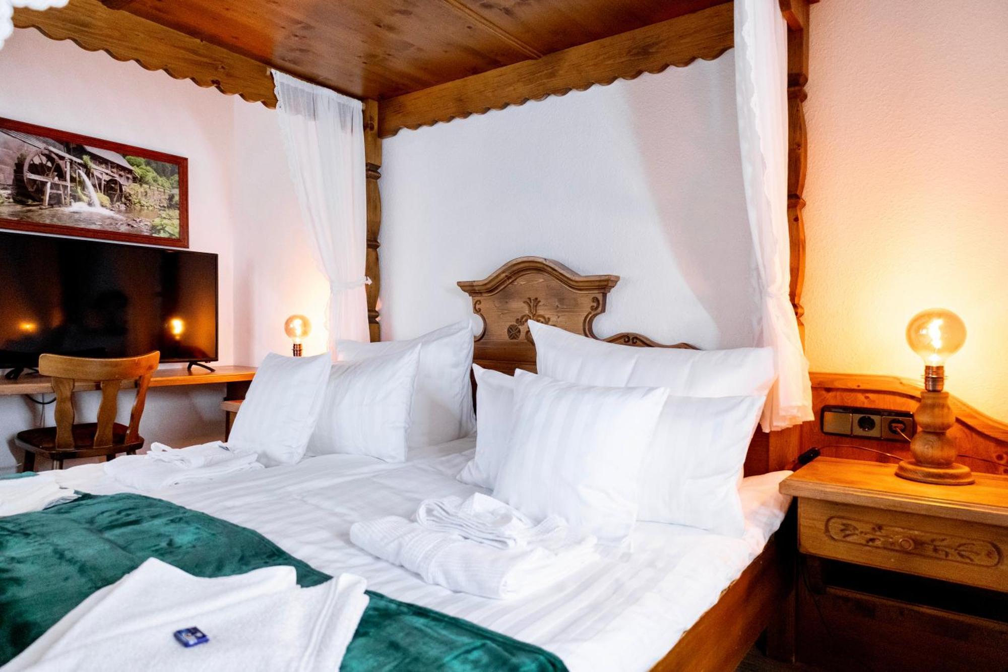 Hotel Zum See, Titisee Exterior foto